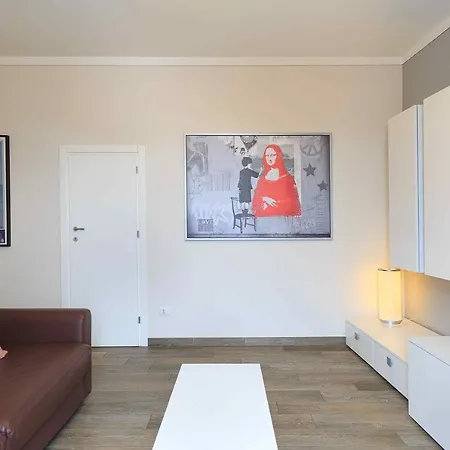 La Lombarda - By Impero House Apartment *
