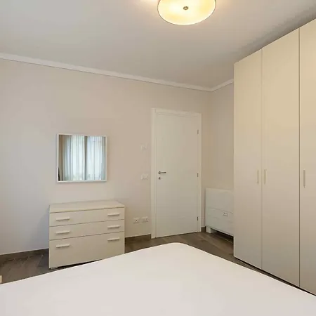 La Lombarda - By Impero House Apartment *